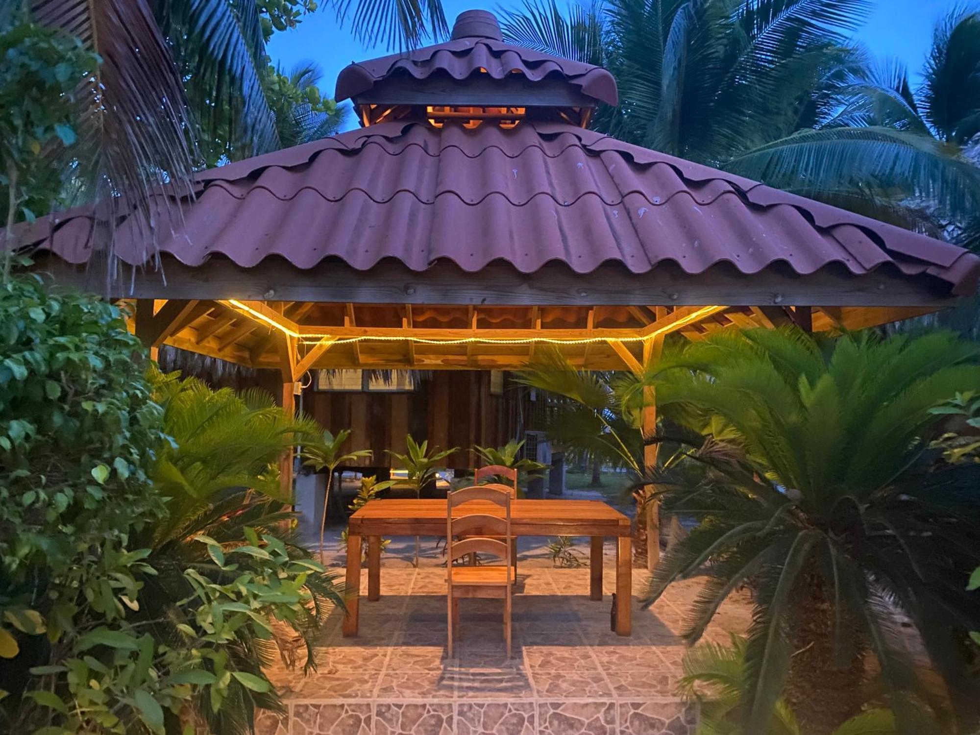 St. George'S Caye Resort Belize City Exterior foto